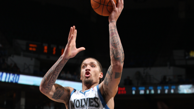 看完辽宁耻辱输江苏，再看看广东！你才知道杜锋和朱芳雨多伟大（目睹辽宁不敌江苏，再看广东，才懂杜锋与朱芳雨有多伟大）