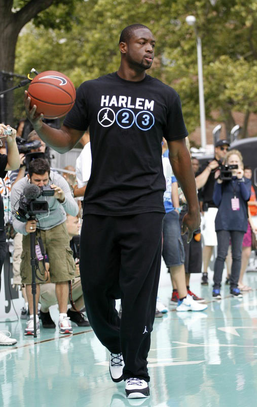 徐阳：邵佳一的融合与沟通能力强；希望更多年轻教练挺身而出（徐阳：邵佳一融合沟通出众，期待更多年轻教练站出来）