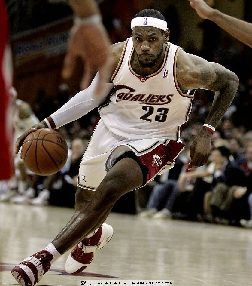 球员刚伤愈，图片报：科瓦奇会谨慎安排埃姆雷-詹的上场时间（图片报：埃姆雷-詹伤愈复出，科瓦奇将谨慎安排其出场时间）