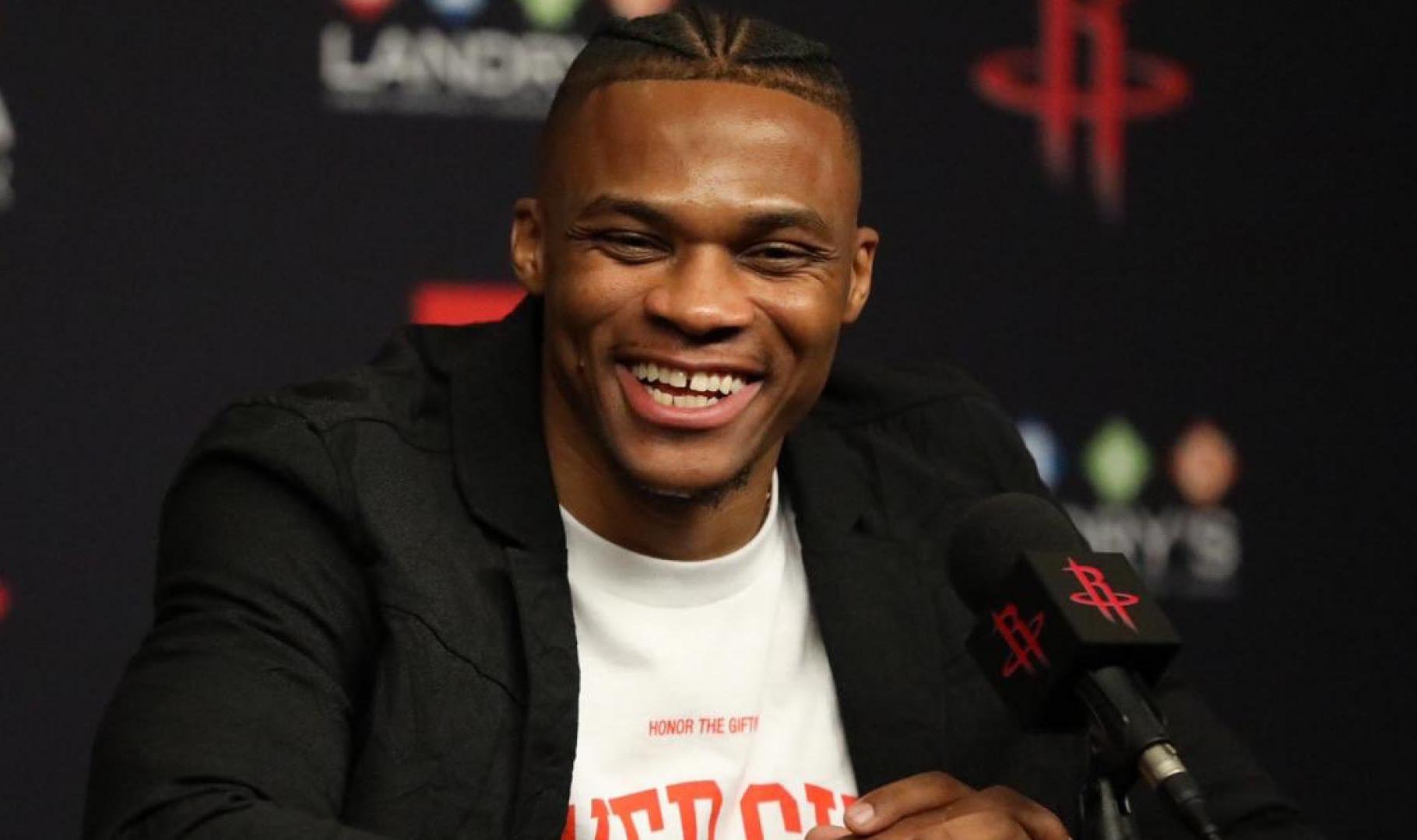 霍芬海姆3-0大胜奥格斯堡，布格尔传射，巴祖马纳-杜尔建功（霍芬海姆3-0完胜奥格斯堡：布格尔一传一射，巴祖马纳-杜尔进球）