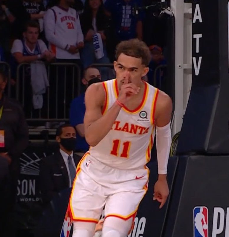 18岁中场新星卡萨斯：伤愈归来，渐入佳境（18岁中场新星卡萨斯伤愈复出，状态日渐回暖）