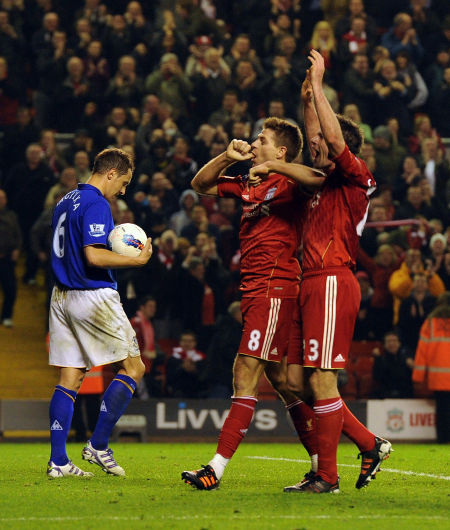 荷兰队官方：将在3月与挪威队、厄瓜多尔队进行友谊赛（荷兰队官宣：3月与挪威、厄瓜多尔进行热身赛）