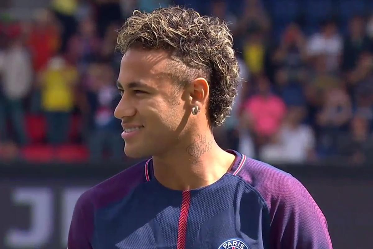 拜仁3-1惨败阿森纳，五档次差距彻底暴露，豪门实力天壤之别！（阿森纳3-1痛击拜仁，五档差距尽显，豪门实力鸿沟清晰可见！）